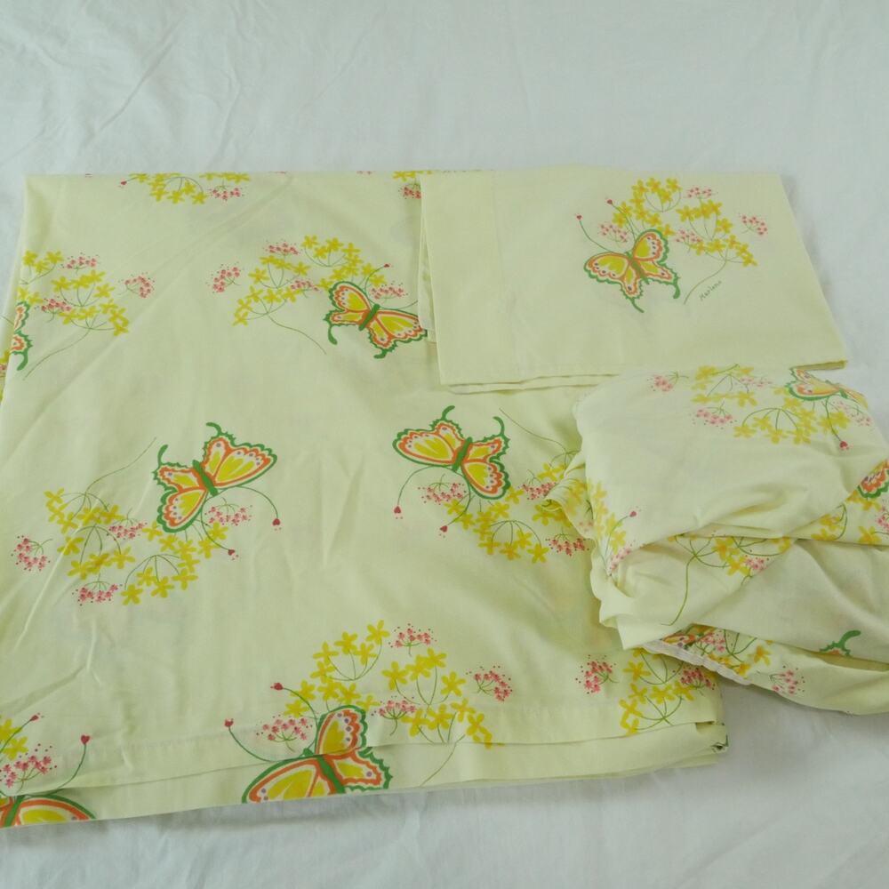 Vintage 70s Queen Sheet‎ Set Yellow Floral Butterflies Marlene Tastemaker Dainty